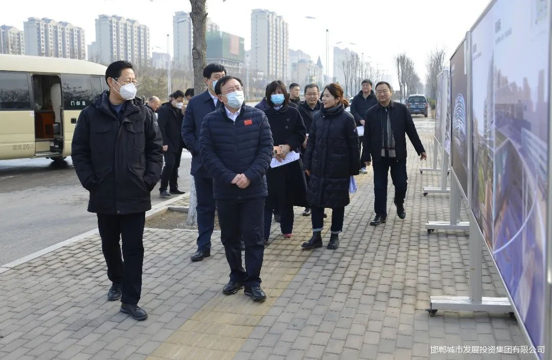 張永新副市長(cháng)調研西填池、北屯頭（一期）回遷安置房和東湖高中項目建設